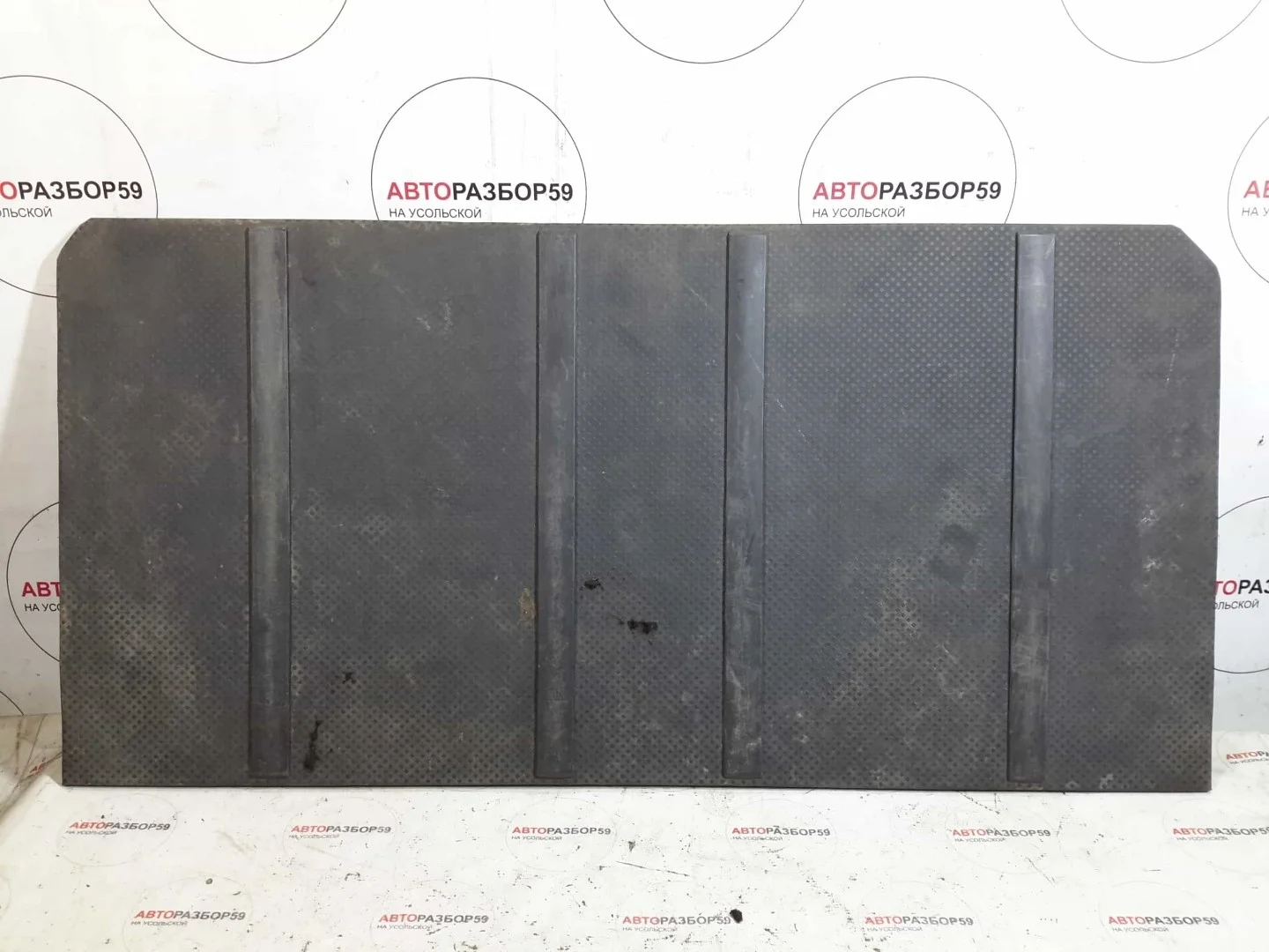 Пол багажника Nissan X-Trail T31