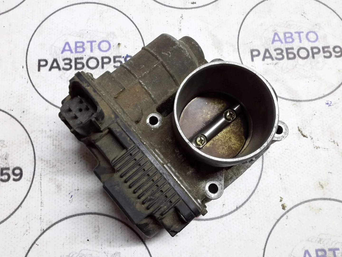 Дроссельная заслонка Nissan Almera N16