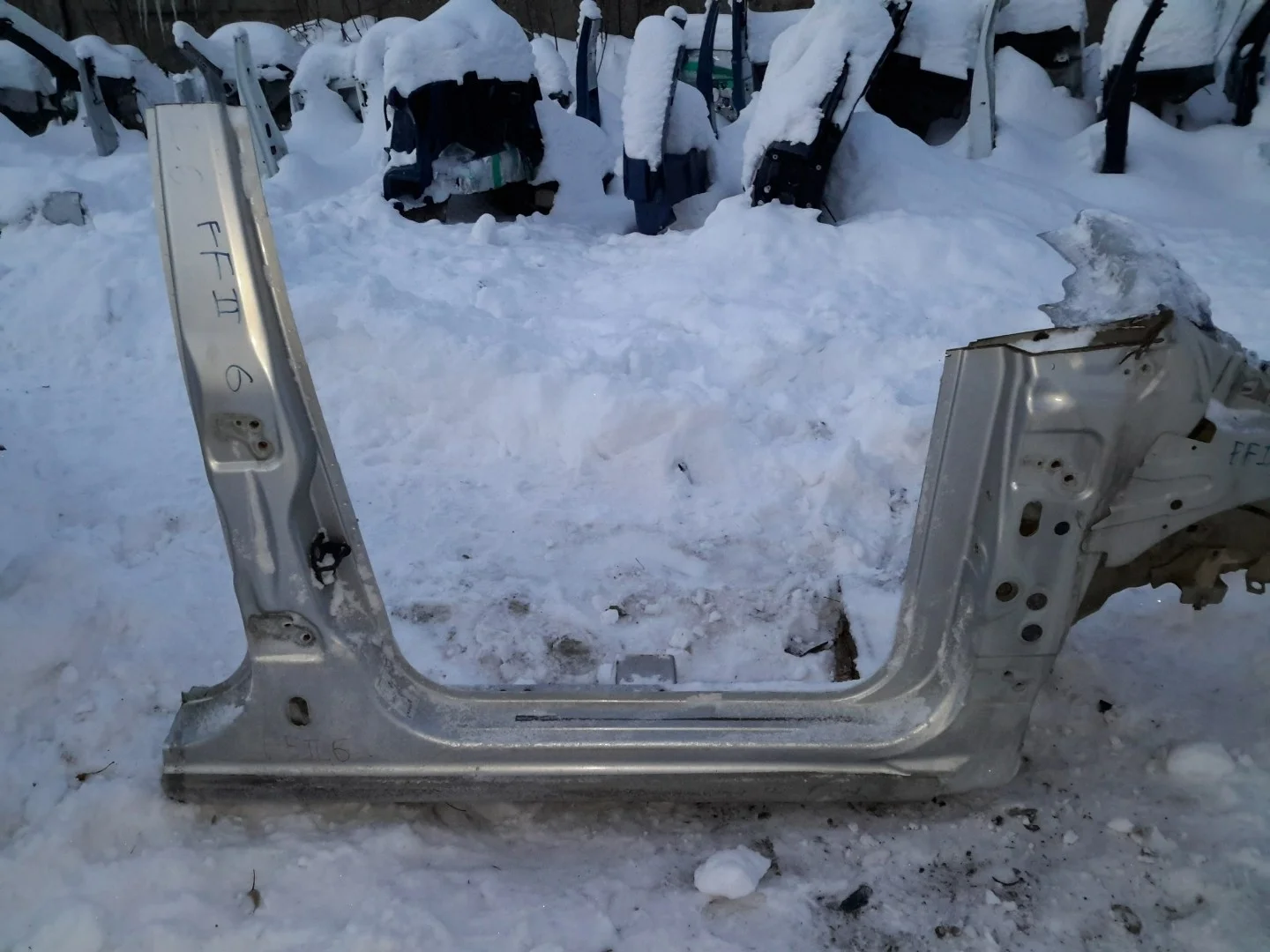 Порог правый Ford Focus 2