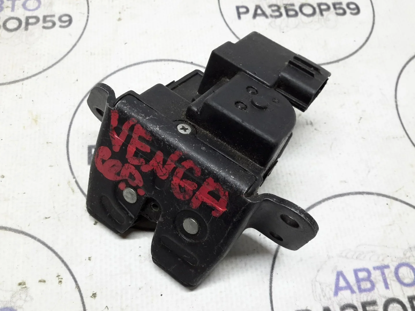 Замок багажника KIA Venga