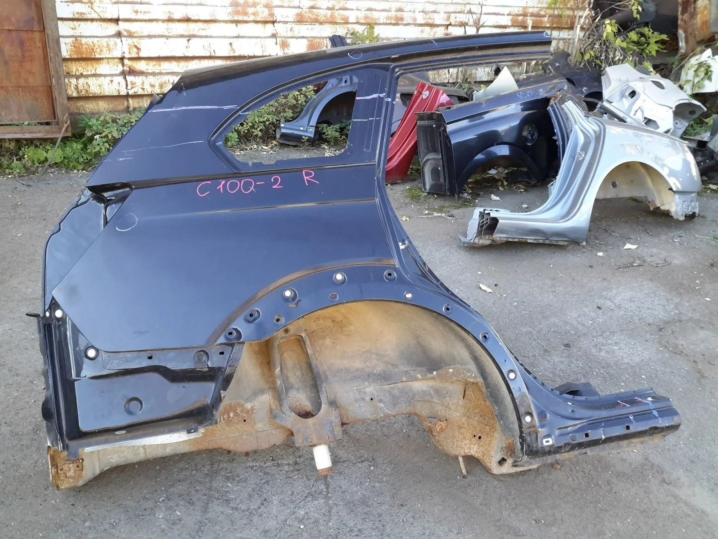 Крыло заднее правое Chevrolet Captiva C100