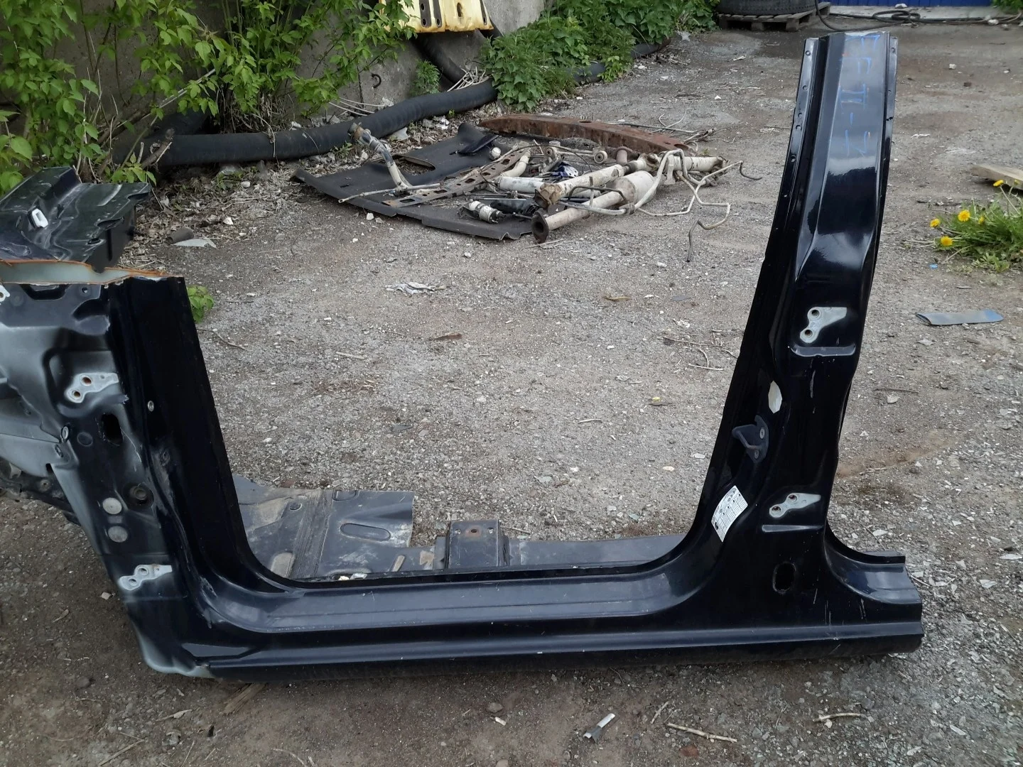 Порог левый Ford Focus 2