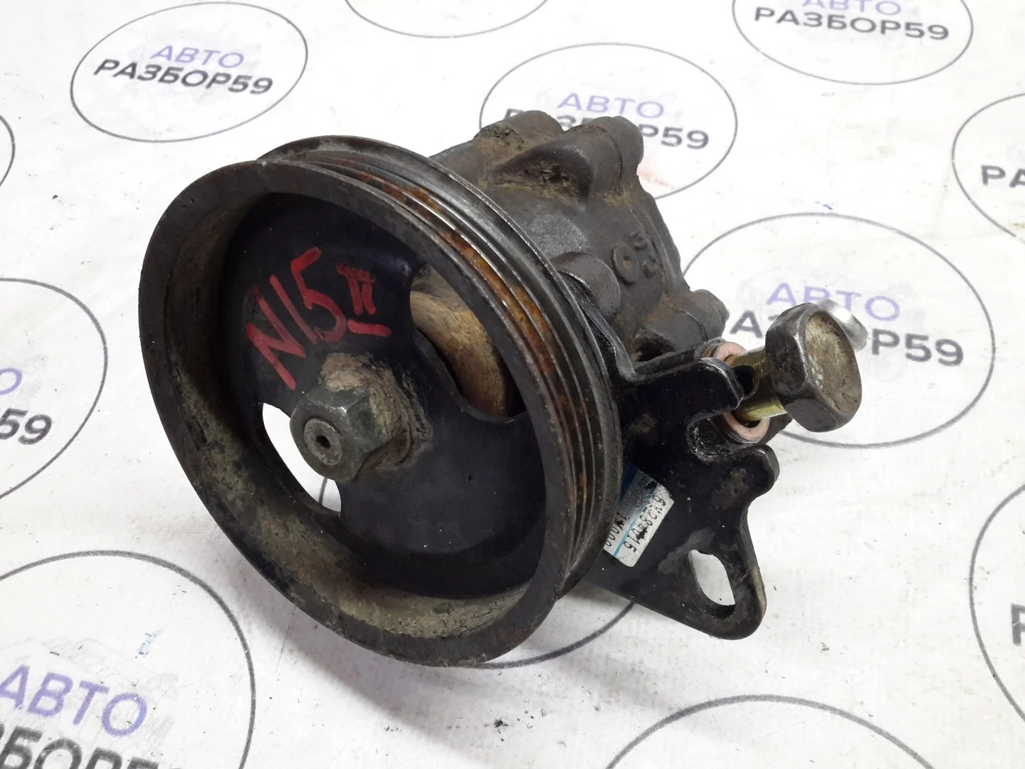 Насос гидроусилителя руля Nissan Almera N15