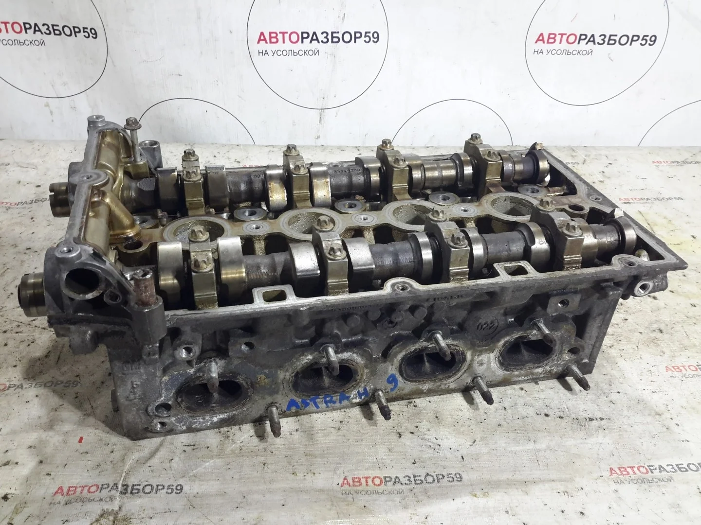 Головка блока цилиндров Opel Astra H