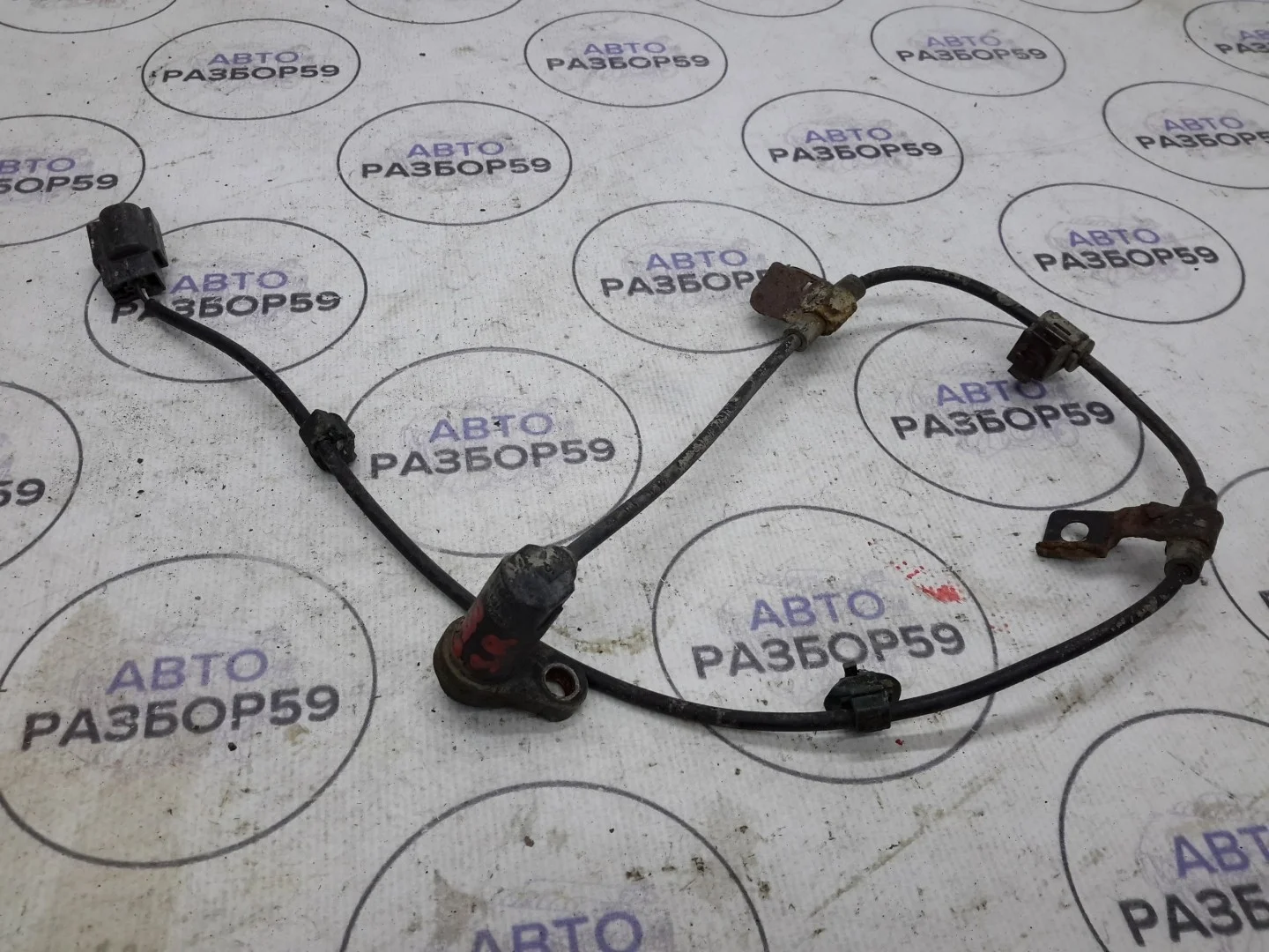 Датчик ABS Mitsubishi L200 KB