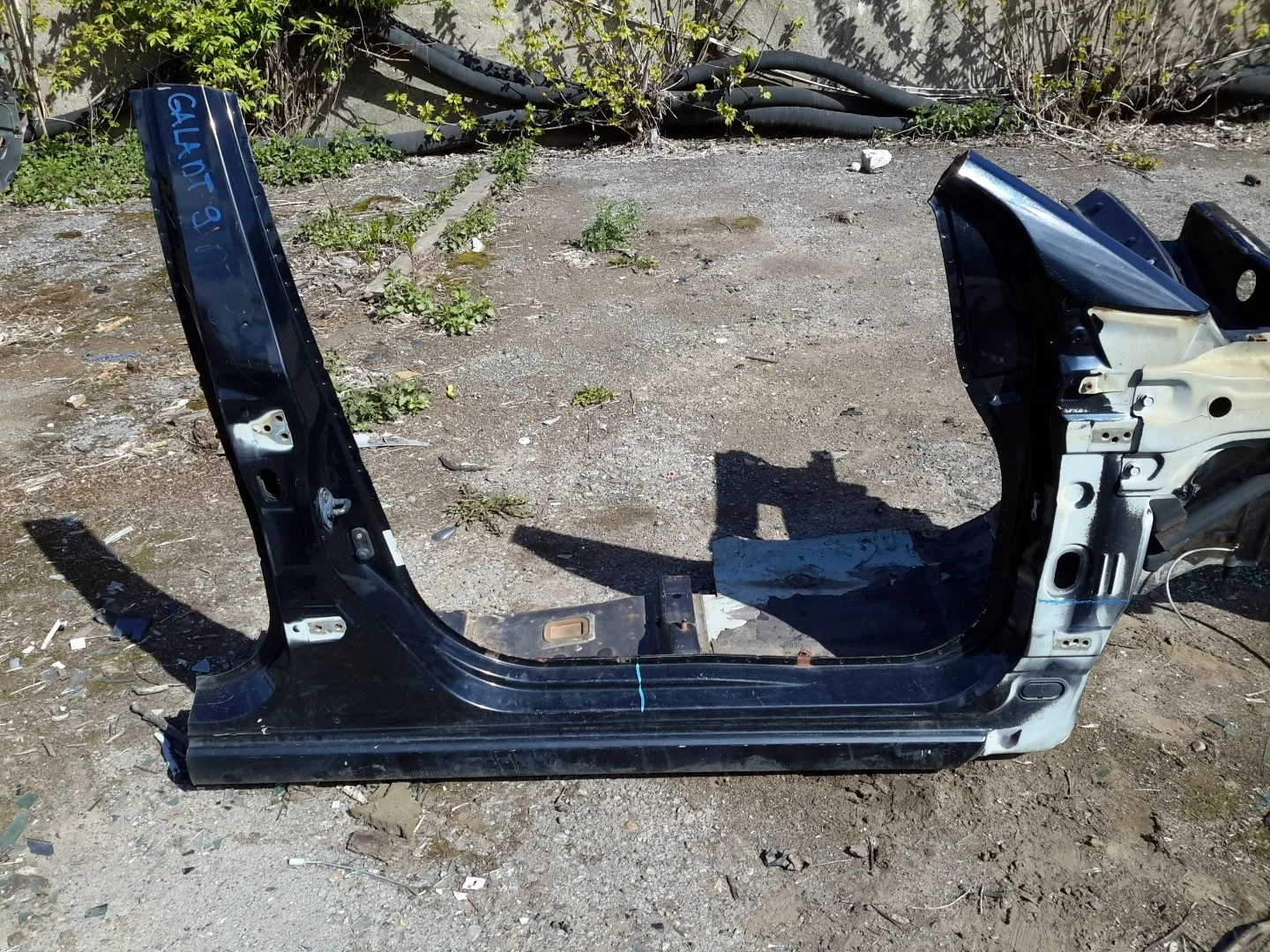 Порог правый Mitsubishi Galant 9