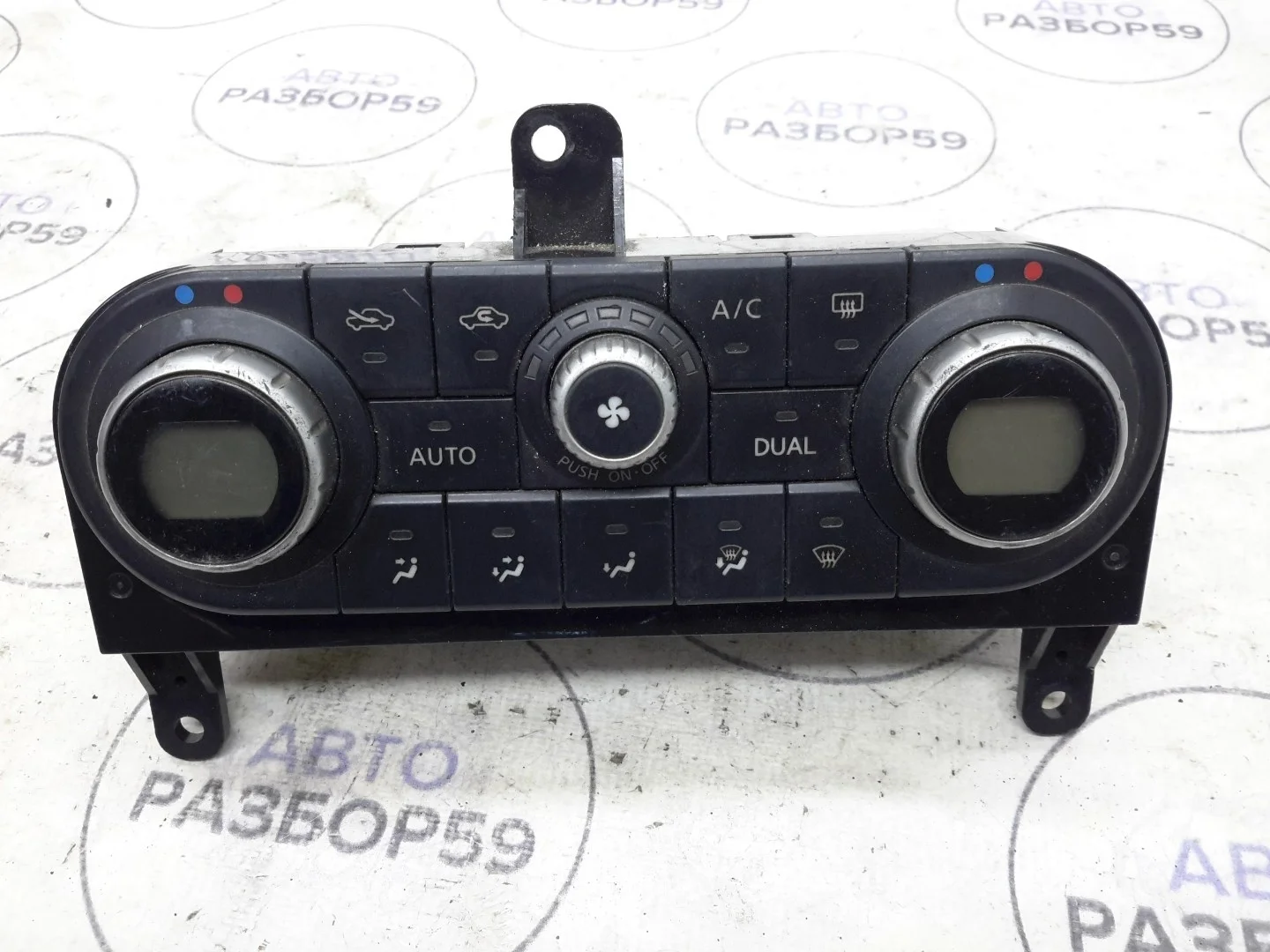 Блок управления отопителем Nissan Qashqai J10
