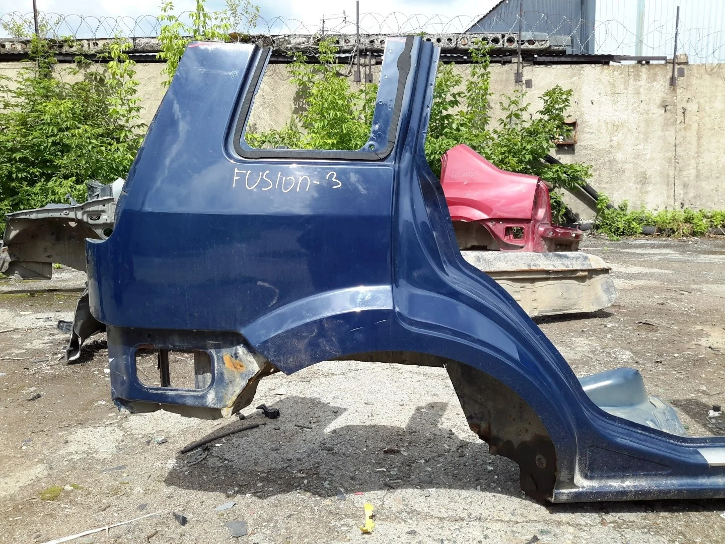 Крыло заднее правое Ford Fusion