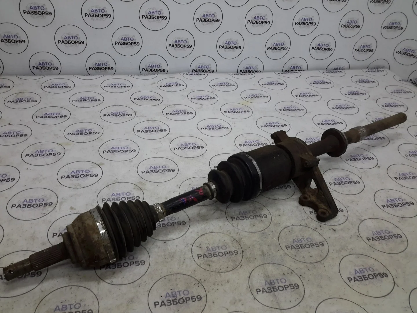 Привод передний правый Nissan Murano Z50