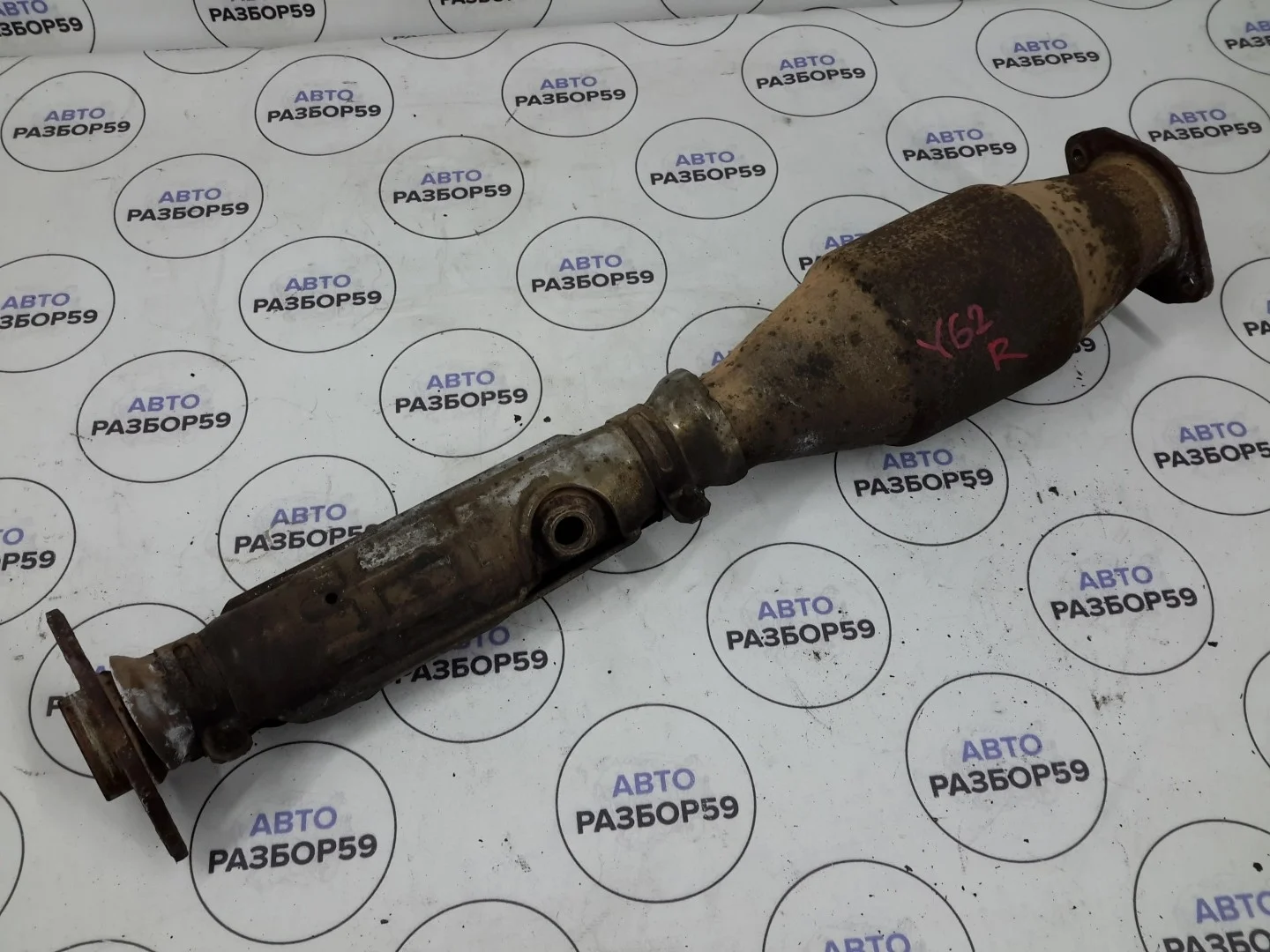 Приемная труба глушителя Nissan Patrol Y62