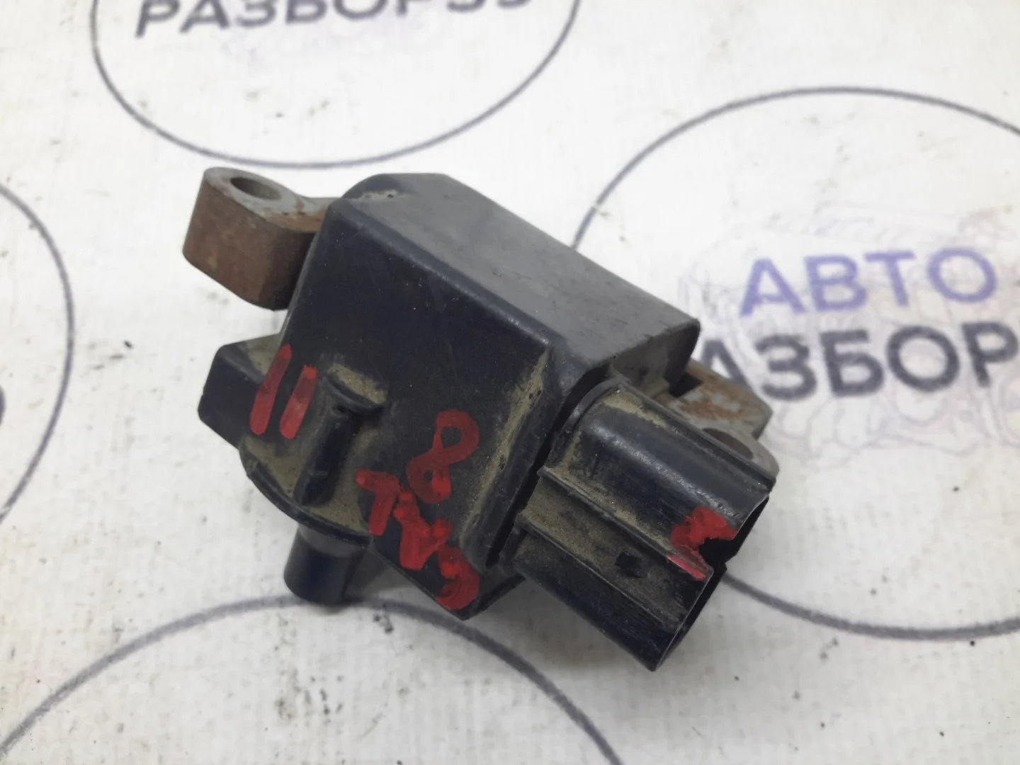 Катушка зажигания Mitsubishi Galant 8
