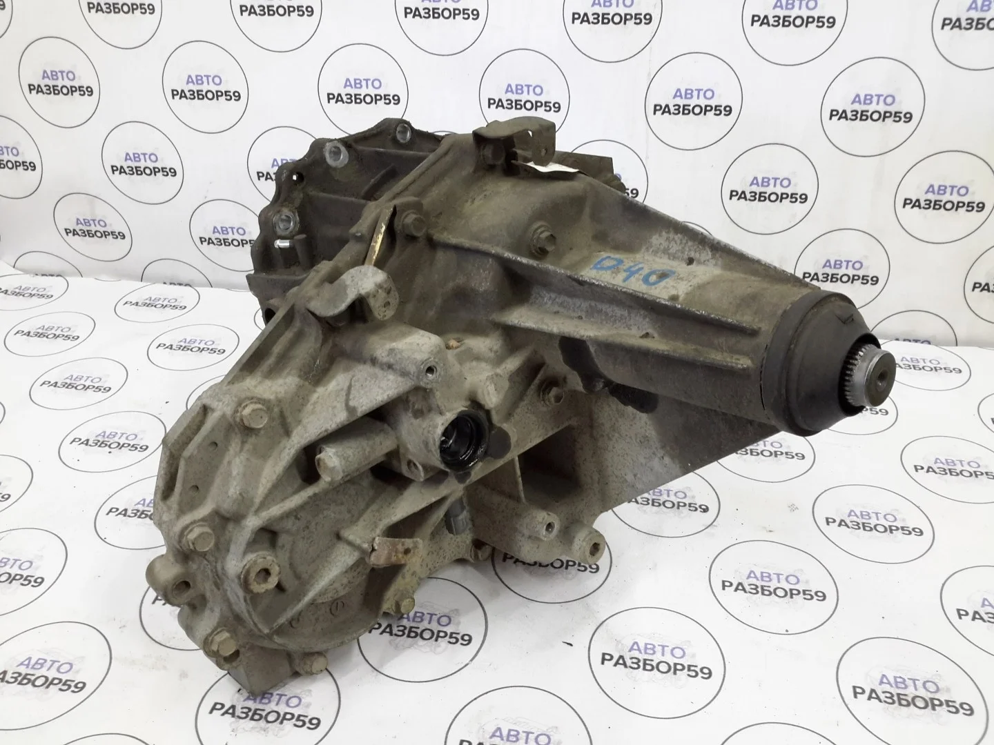 Коробка раздаточная Nissan Navara D40