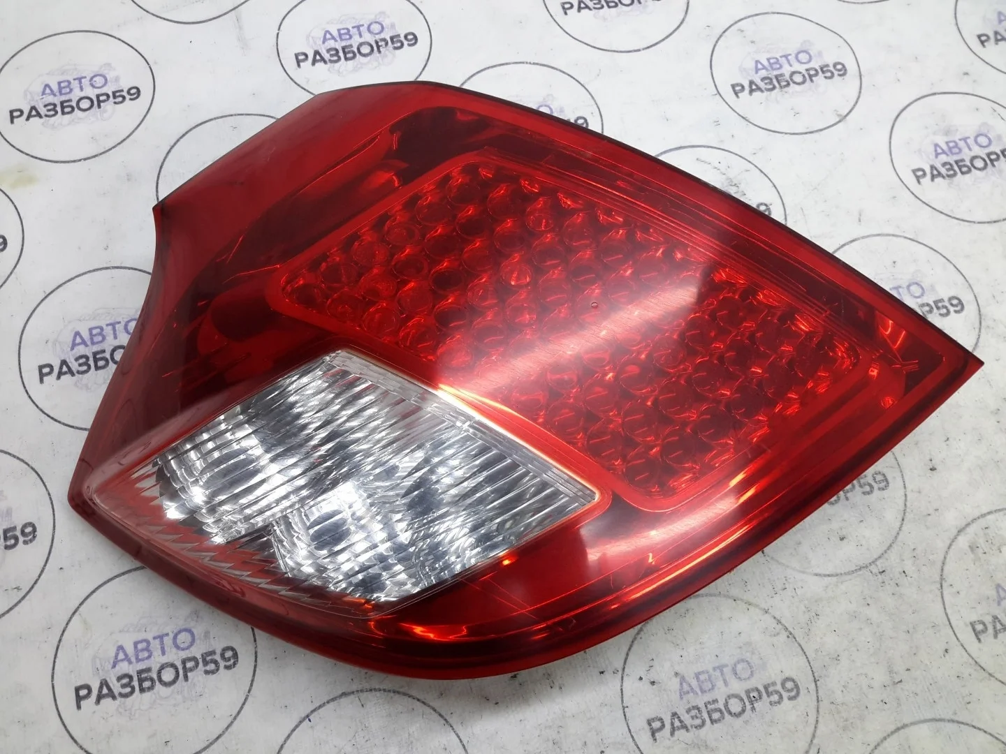 Фонарь левый KIA Ceed ED