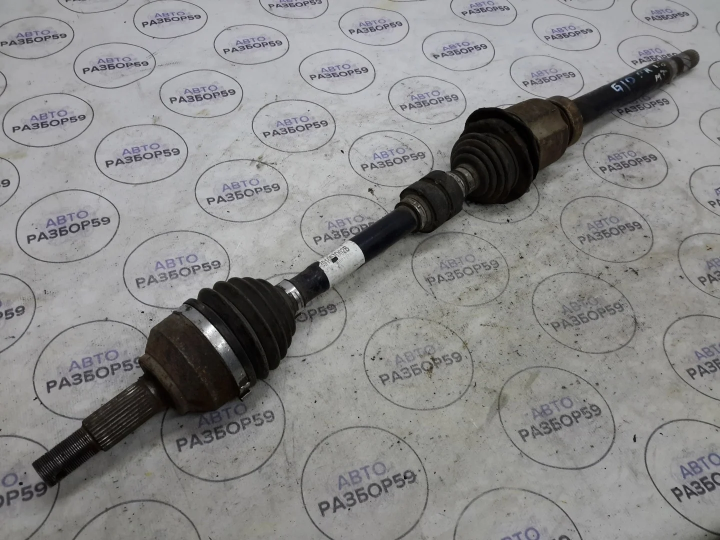 Привод передний правый Nissan Qashqai J10
