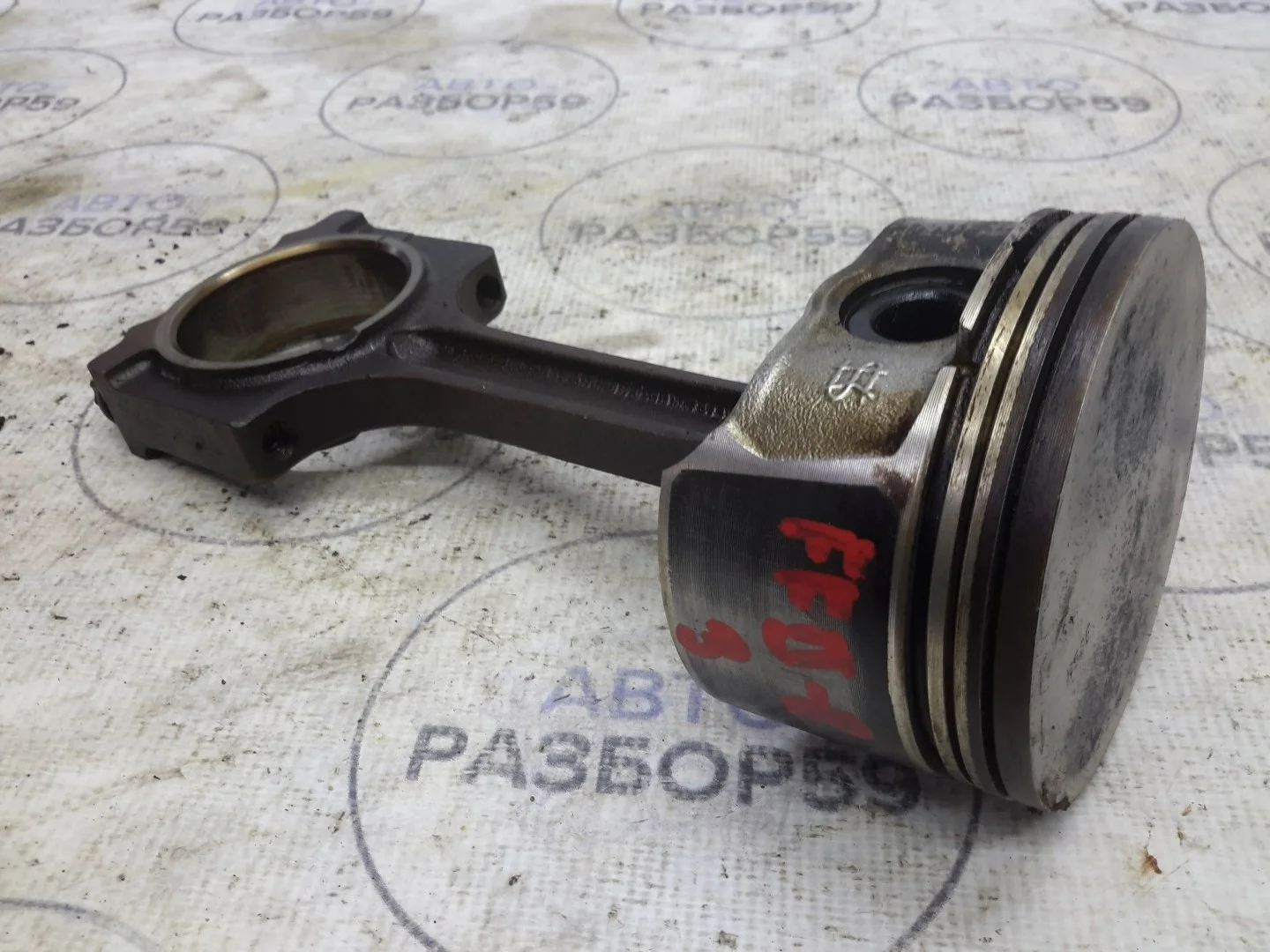 Поршень с шатуном Ford Focus 2