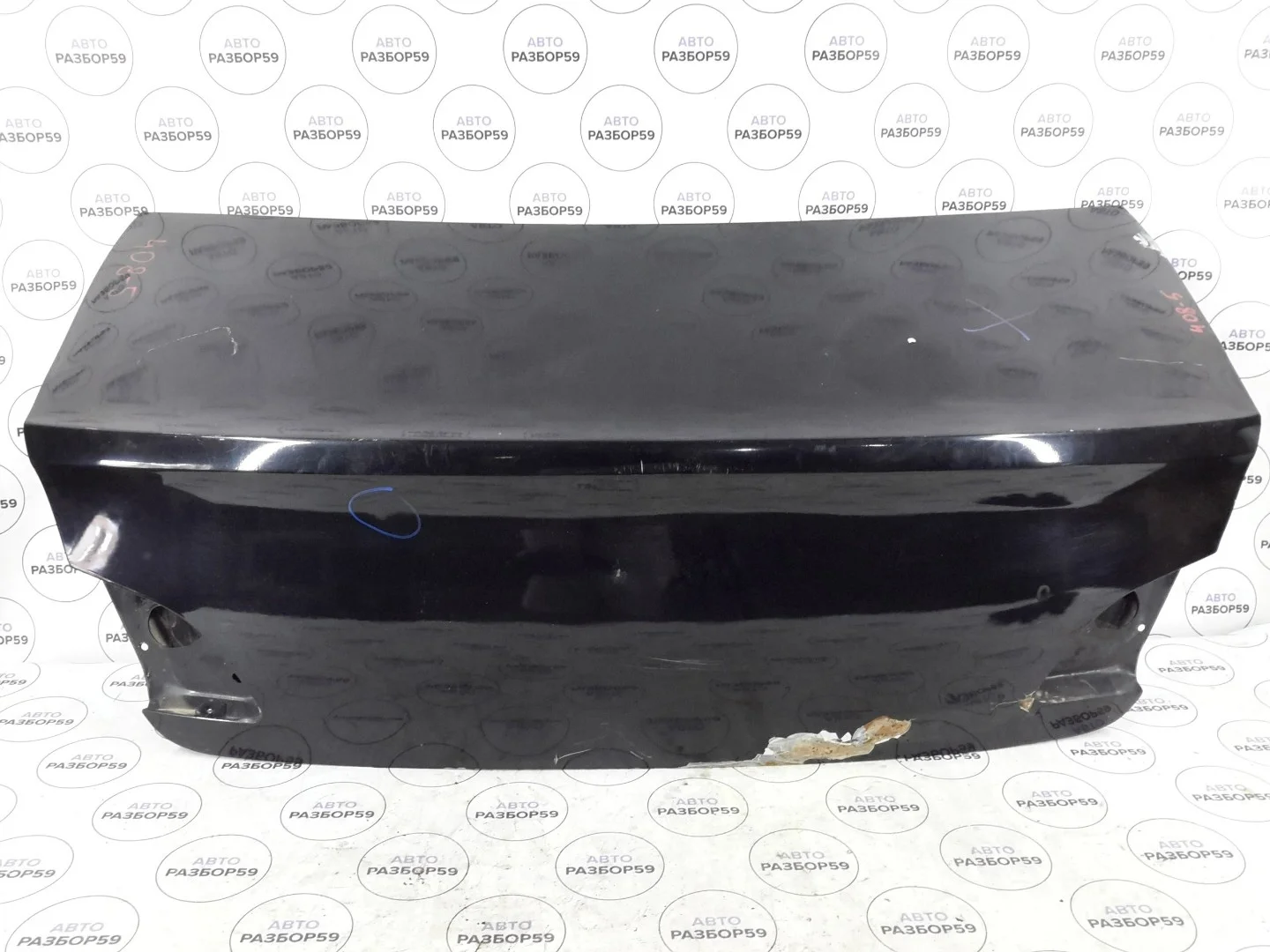 Крышка багажника Peugeot 408