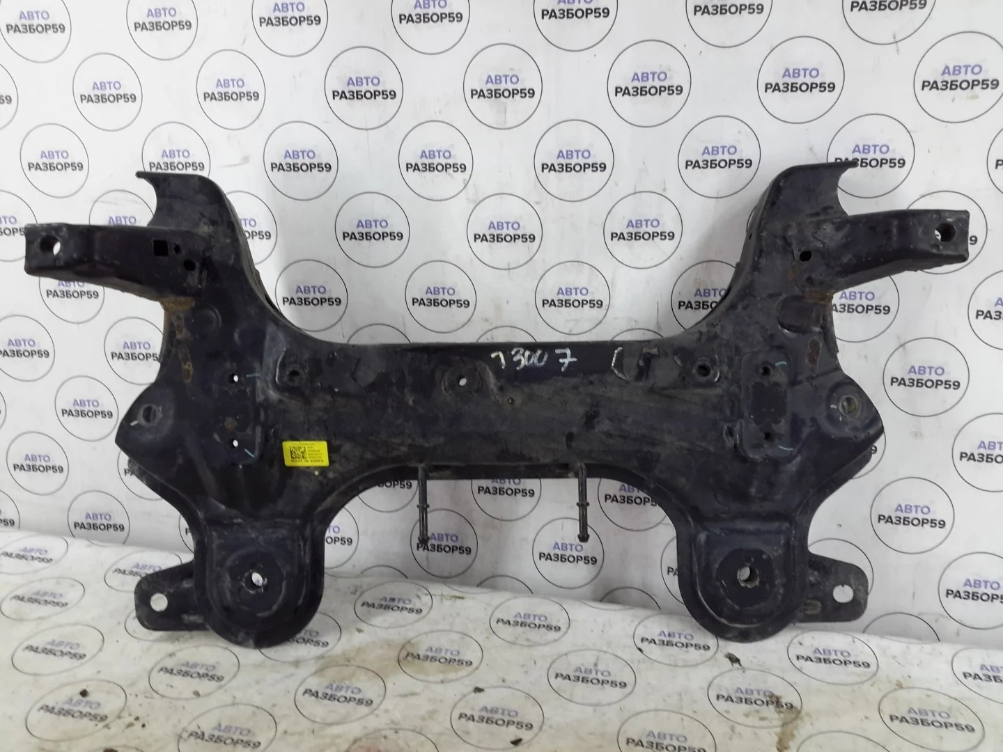 Подрамник передний Chevrolet Aveo T300