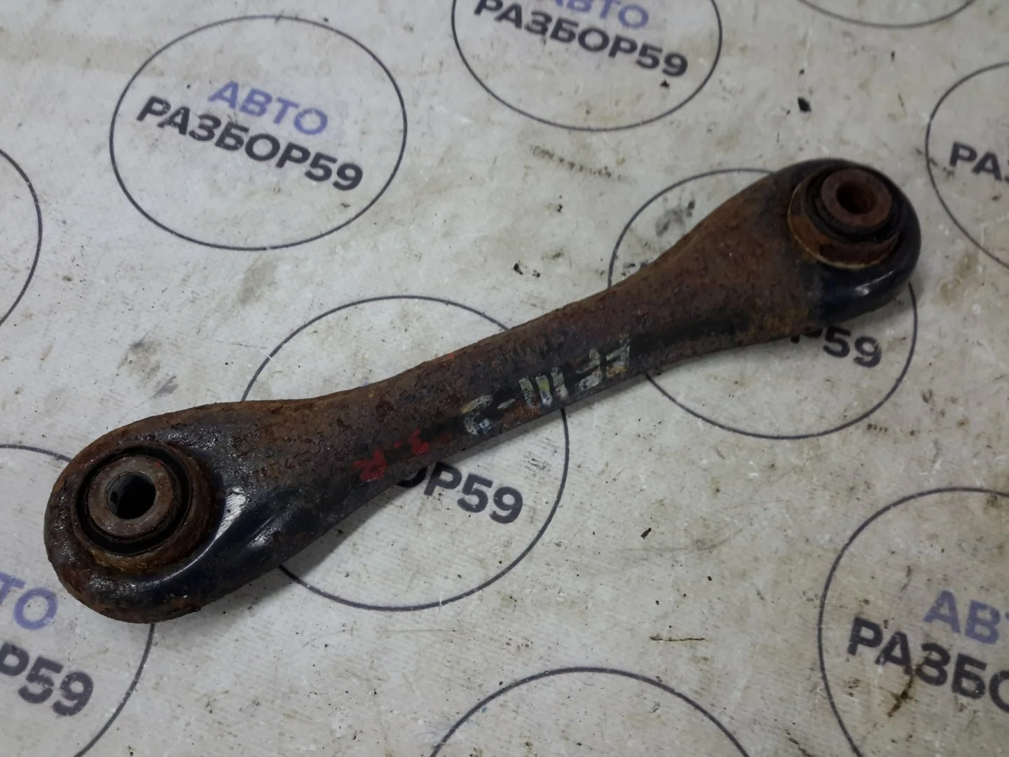 Рычаг задний поперечный Ford Focus 3