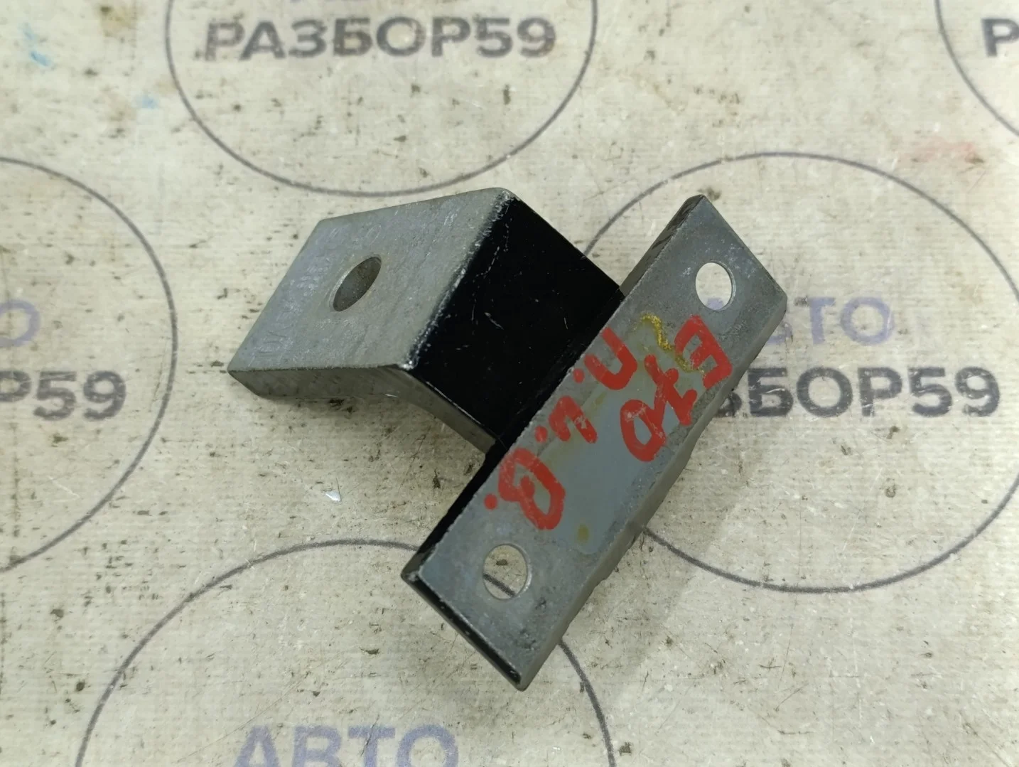 Петля двери BMW X5 E70
