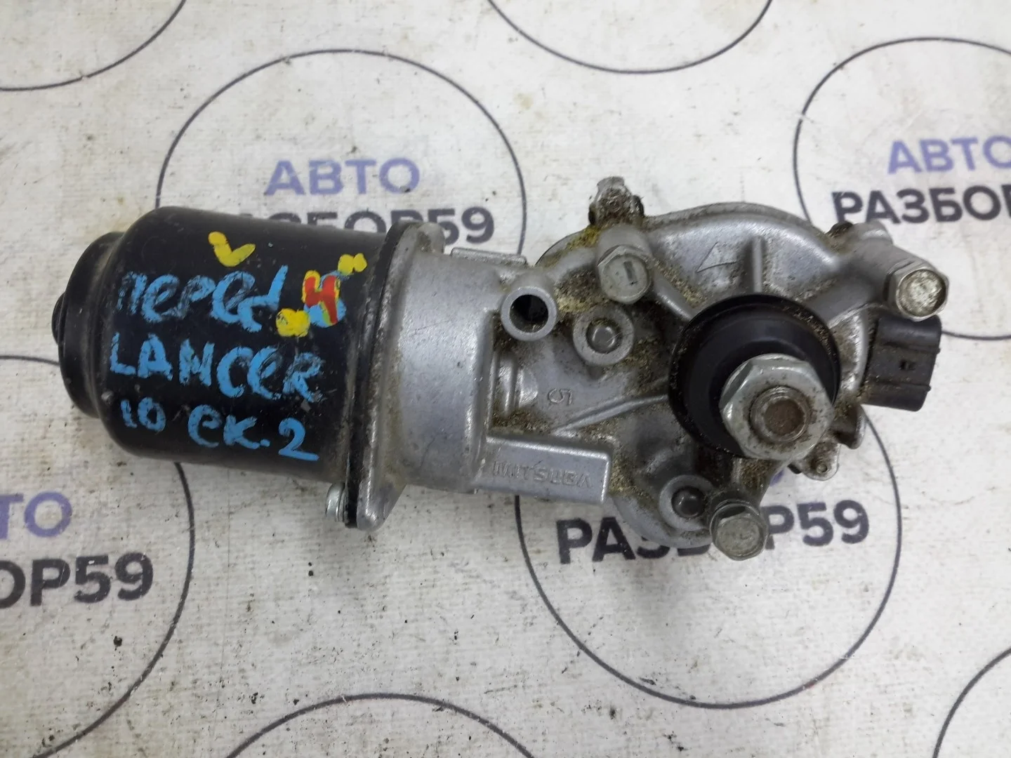 Моторчик дворников передний Mitsubishi Lancer 10
