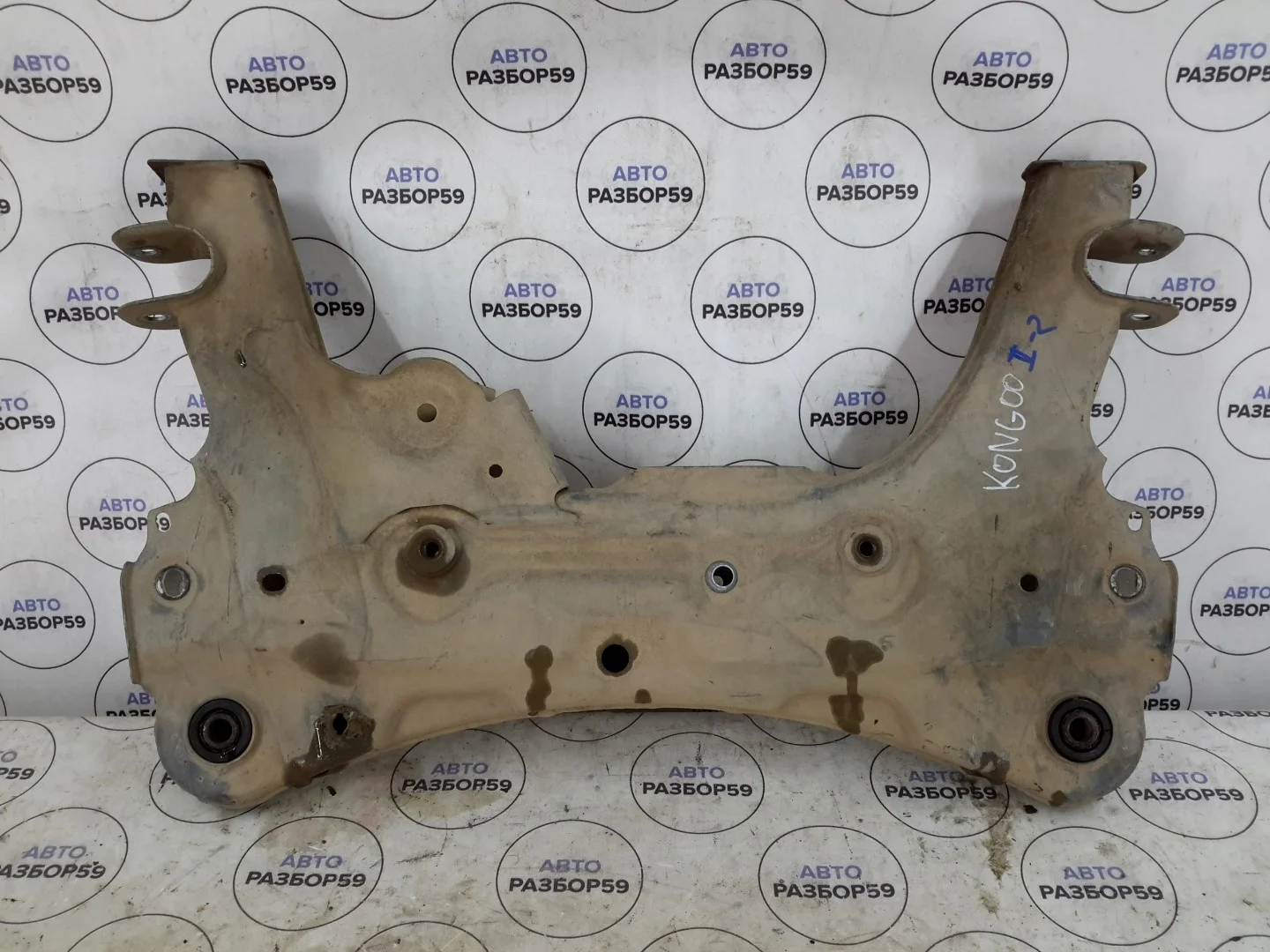 Подрамник передний Renault Kangoo 2