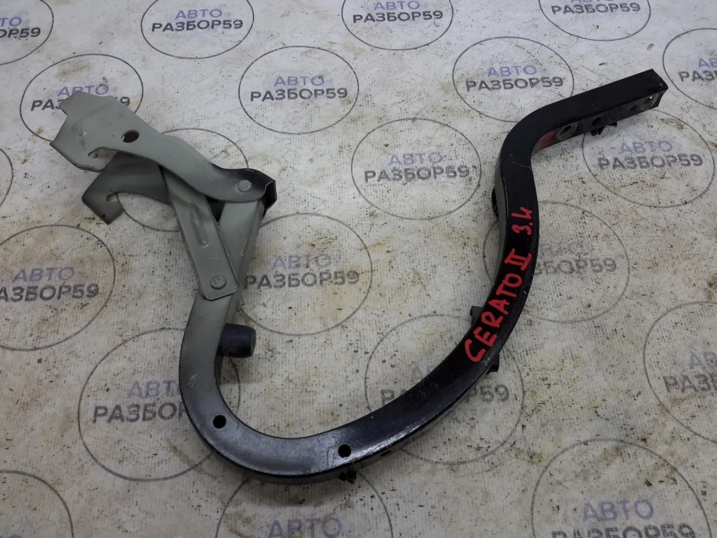 Петля багажника KIA Cerato 2 TD