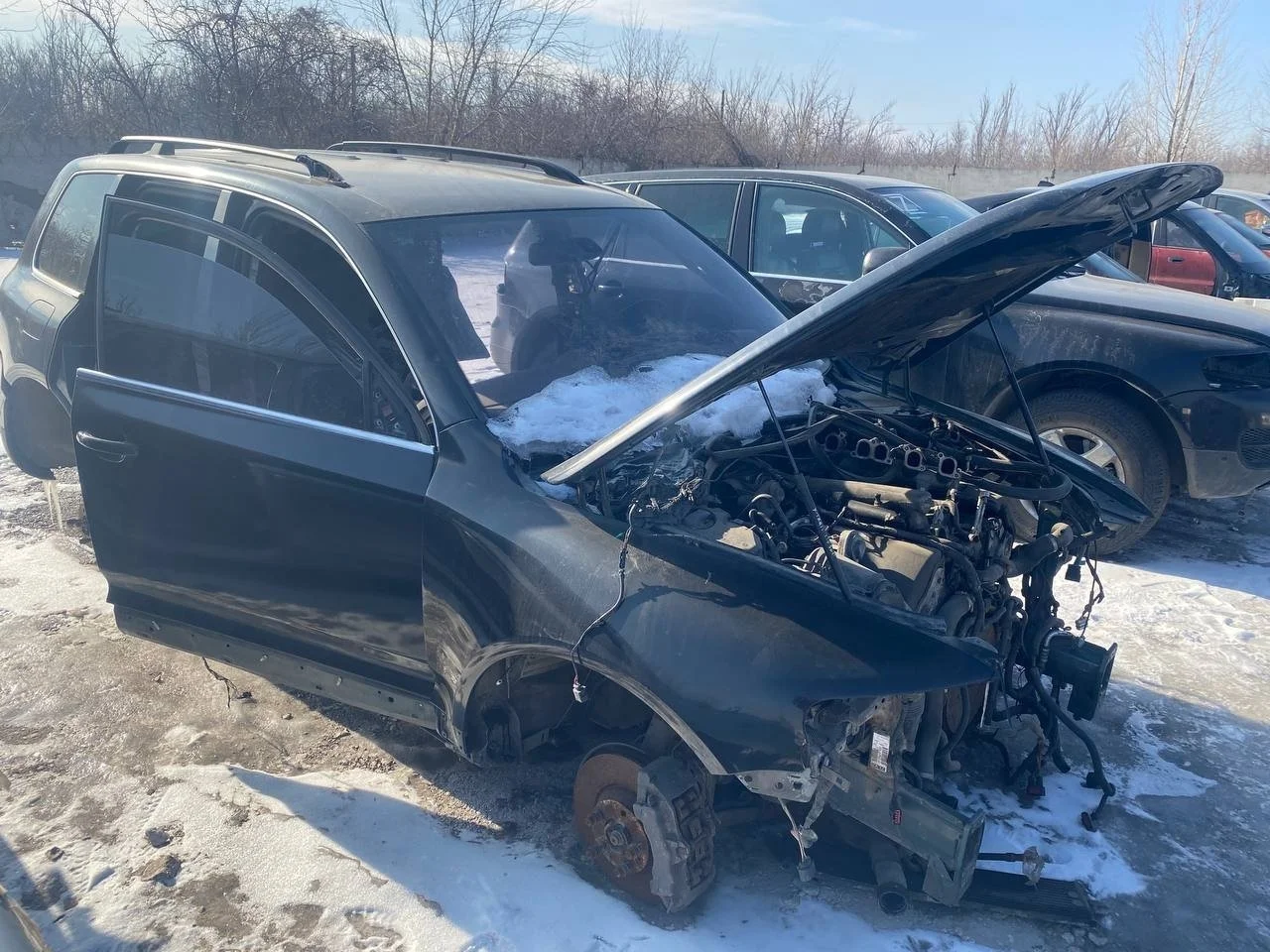 Решетка переднего бампера левая нижняя Volkswagen Touareg I (7L) 2002-2010 4.9D (313Hp) (AYH,BLE,BWF) 4WD AT