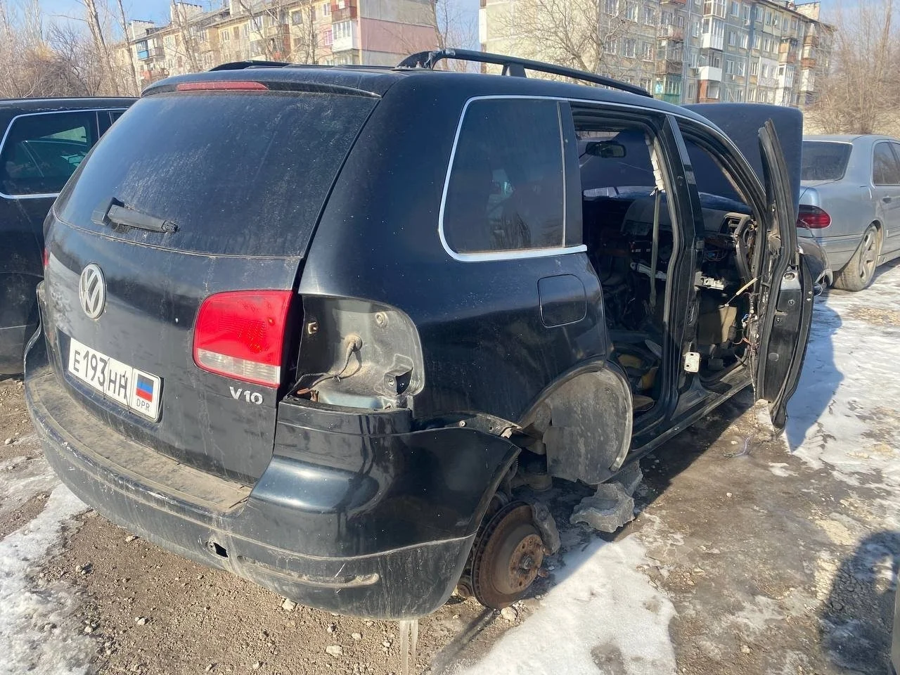 Фонарь внутренний правый Volkswagen Touareg I (7L) 2002-2010 Внедорожник (7L) Volkswagen Touareg I (7L) 2002-2010 4.9D (313Hp) (AYH,BLE,BWF) 4WD AT