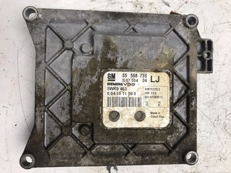 Блок управления двигателем Opel Astra H 2004—2007
