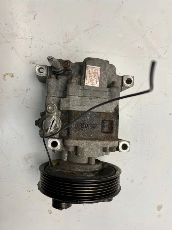 Компрессор кондиционера Mazda 3 2003-2009 BK