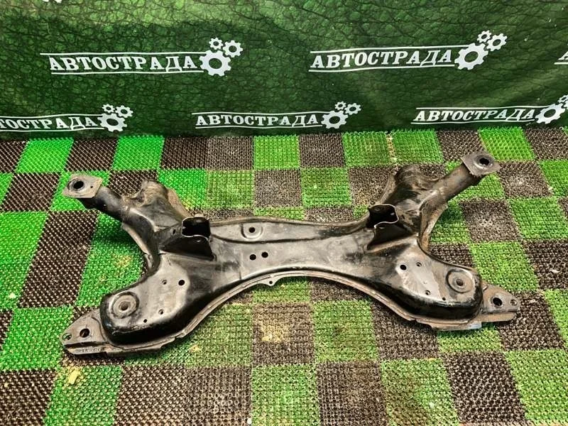 Подрамник Toyota Rav 4 2000-2005