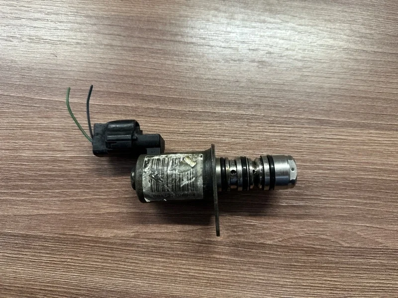Клапан рулевой рейки LEXUS LS430 2001-2006