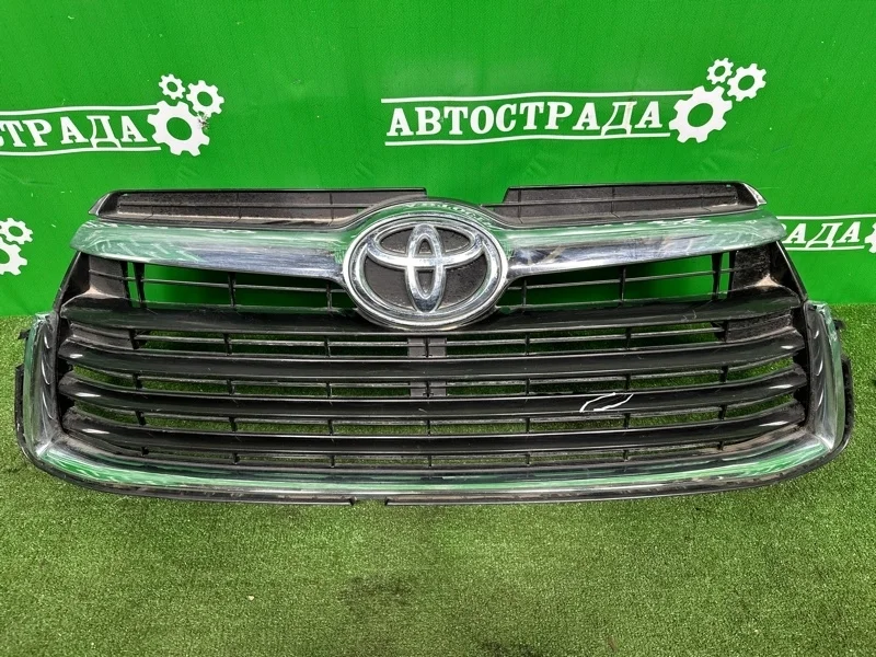 Решетка радиатора Toyota Highlander 2013-2016 U50