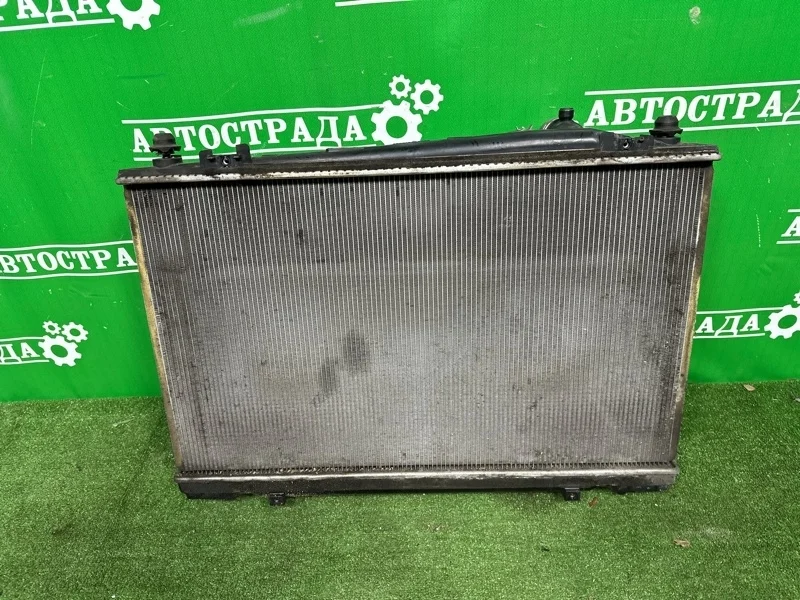 Радиатор двигателя Lexus LS 2008-2017