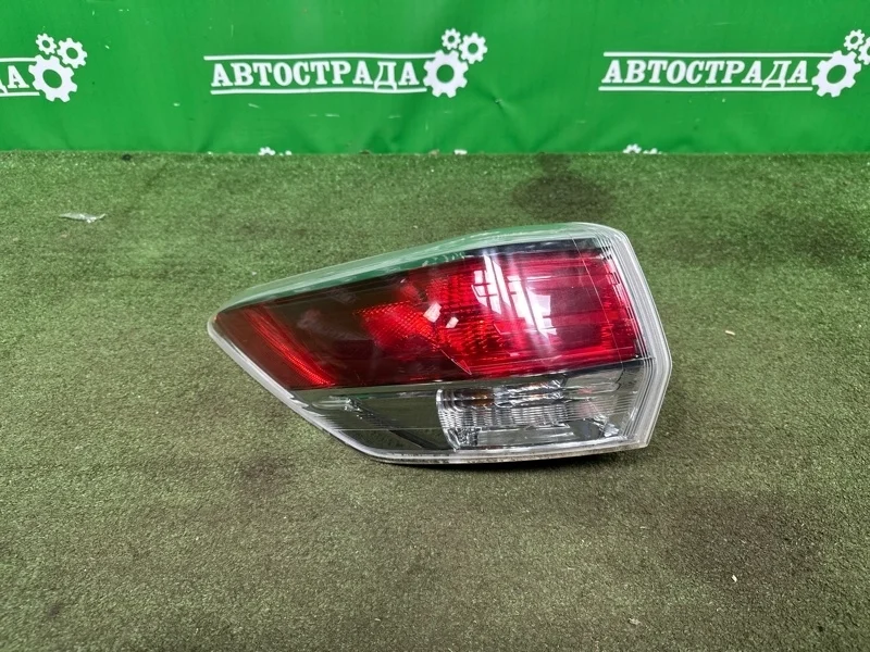 Фонарь Toyota Highlander 2013-2016 U50