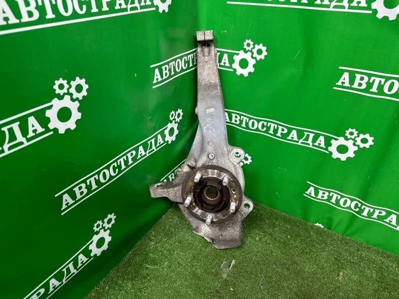 Кулак Land Rover Range 2013-2022