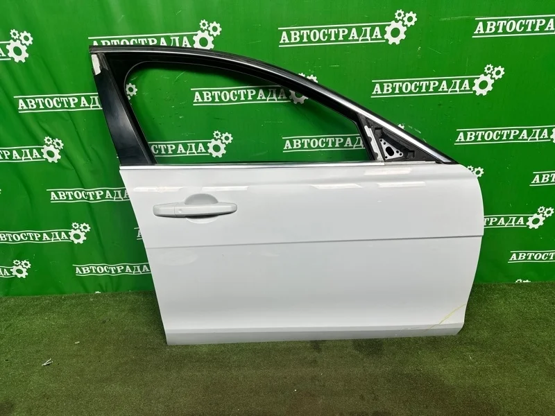 Дверь Jaguar XE 2015-2021 X760