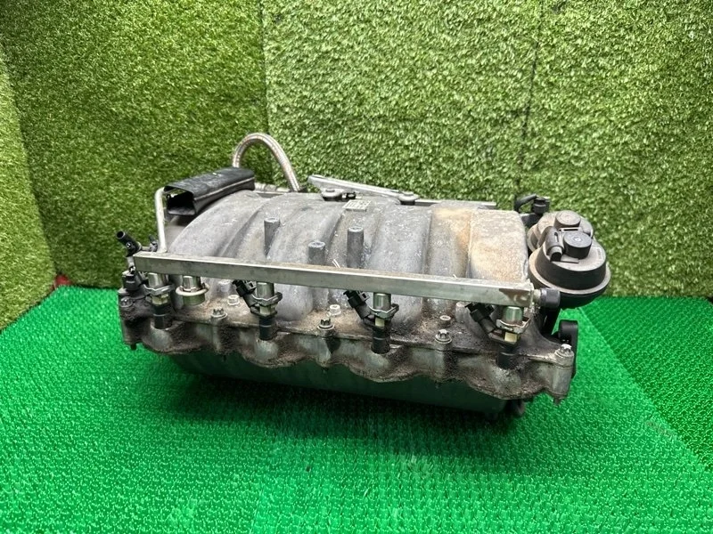 Впускной коллектор Mercedes W221