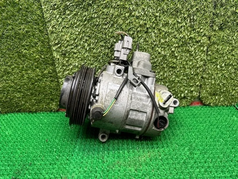 Компрессор кондиционера Toyota CELSIOR 2000-2003