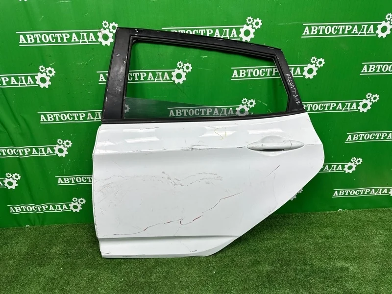Дверь Hyundai Solaris 2010-2017