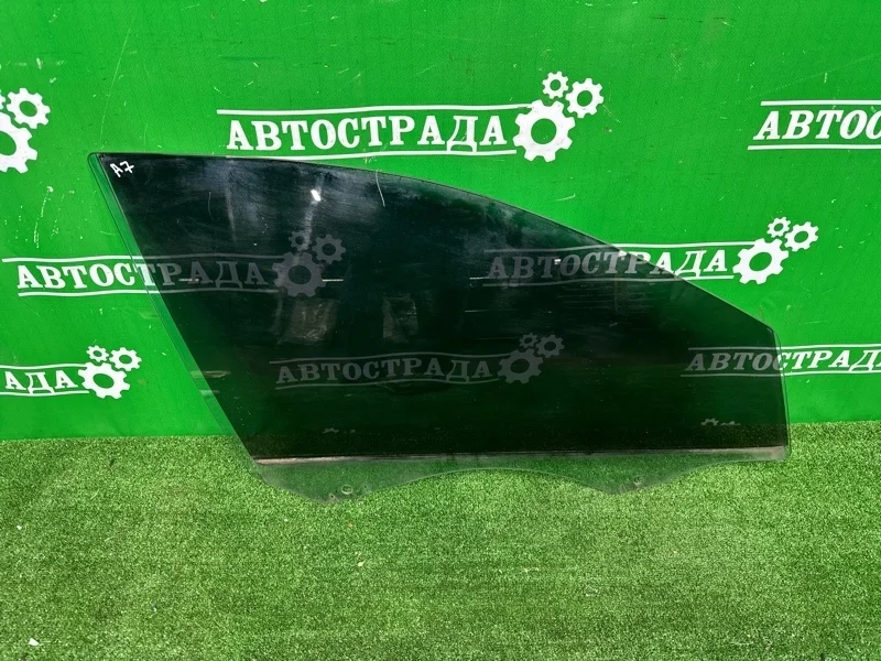 Стекло двери Skoda Octavia 2014-2020 A7