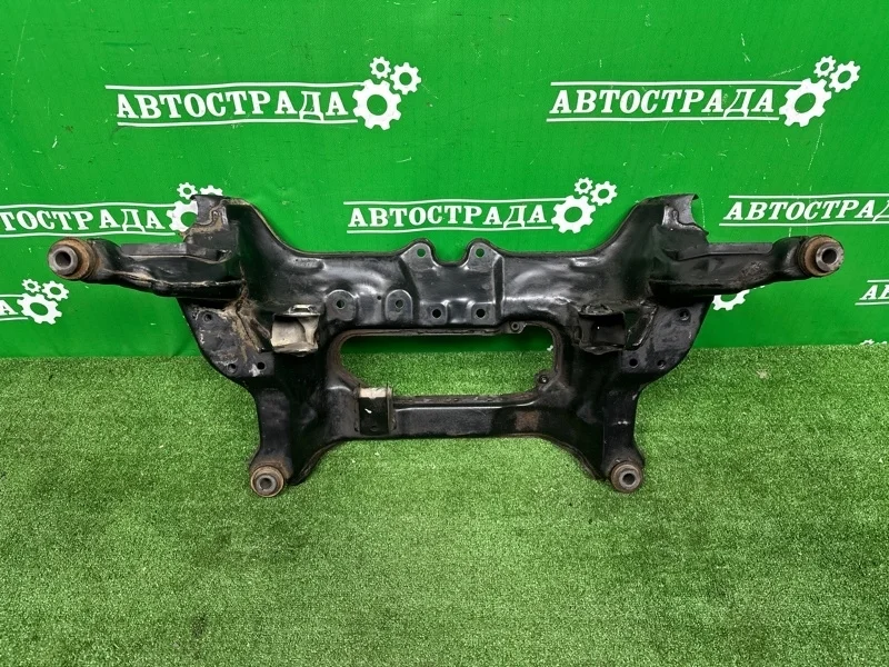 Подрамник Nissan X Trail 2001-2007 T30
