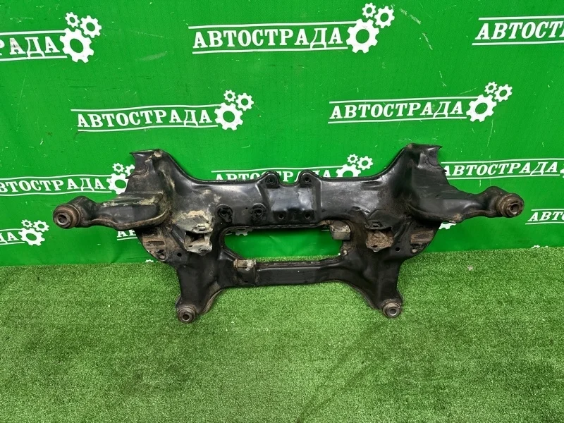 Подрамник Nissan X Trail 2001-2007 T30