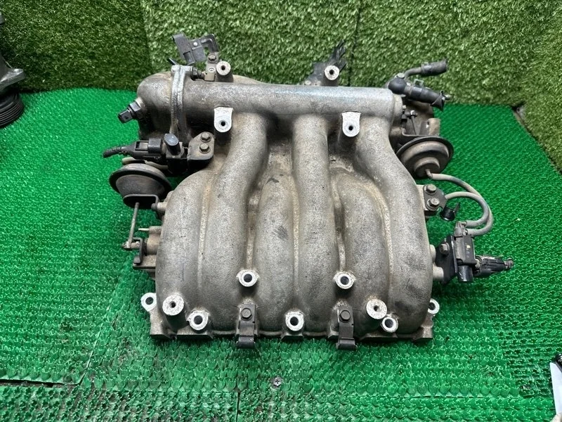 Впускной коллектор Hyundai Tucson 2004-2010