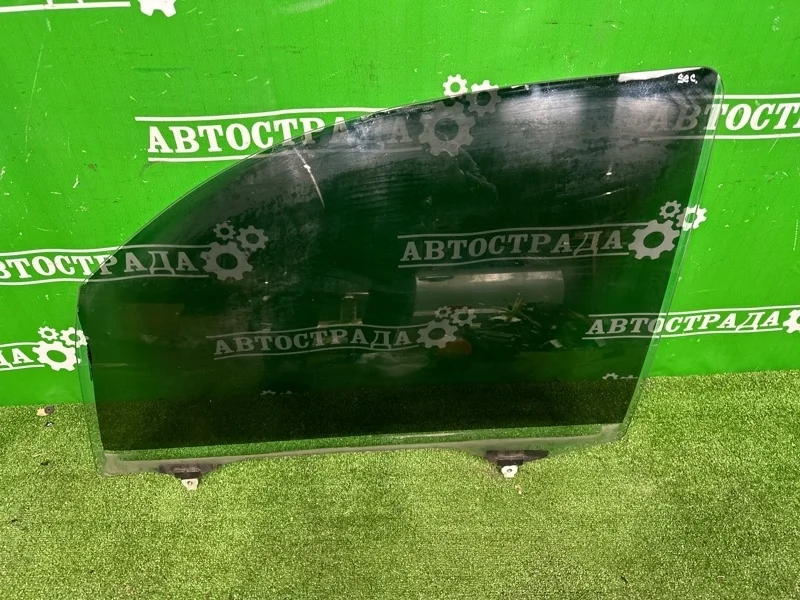 Стекло двери Toyota SEQUOIA 2007-2022