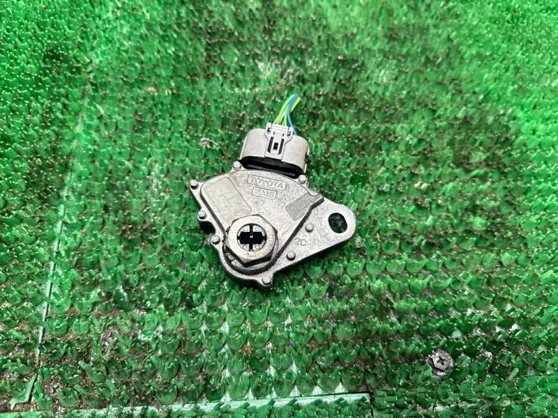 Позиционер акпп Lexus LS460 2006-2012