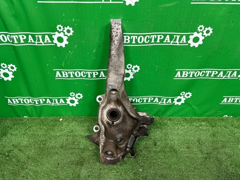 Кулак Land Rover Range 2013-2022