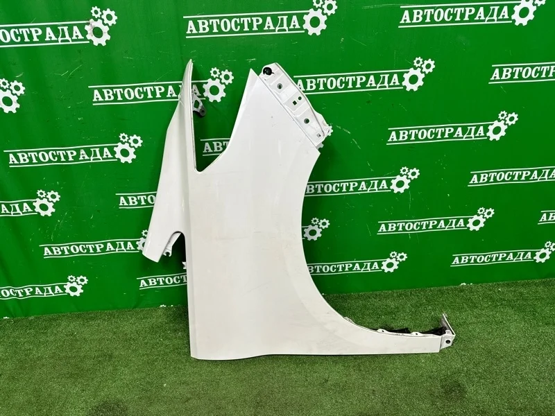 Крыло Toyota Alphard 2015-2023