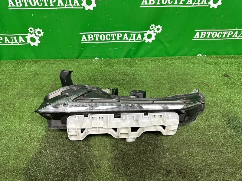 Поворотник Lexus NX 2014-2021