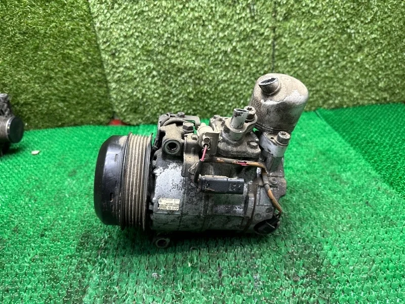 Компрессор кондиционера Mercedes